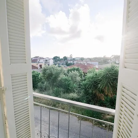 Appartement Benjamin Luxury By The Eustas Pylos