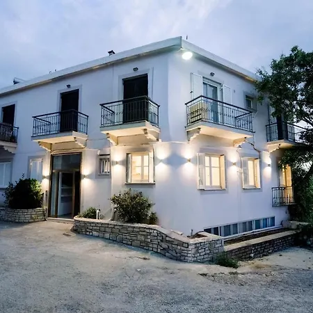Benjamin Luxury By The Eustas Pylos