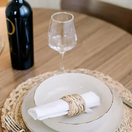Appartement Benjamin Luxury By The Eustas Pylos